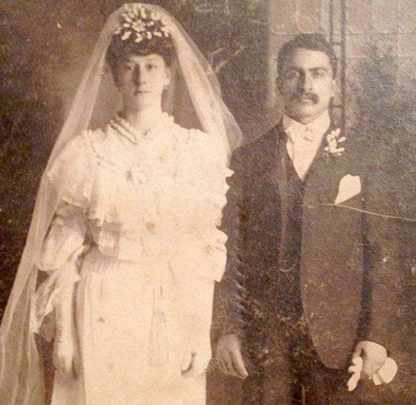 Wedding picture of Esther and Michele Pipitone