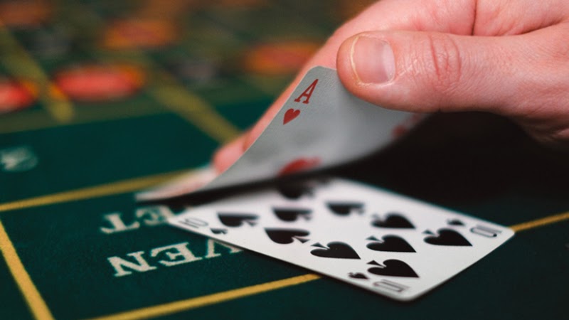 The Reasons Of Online Gambling Industry Level Up